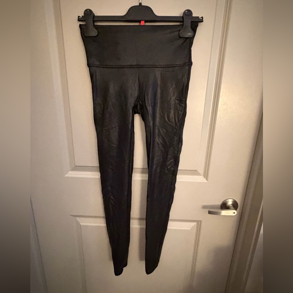 SPANX Black Faux Leather Leggings | Size Medium
